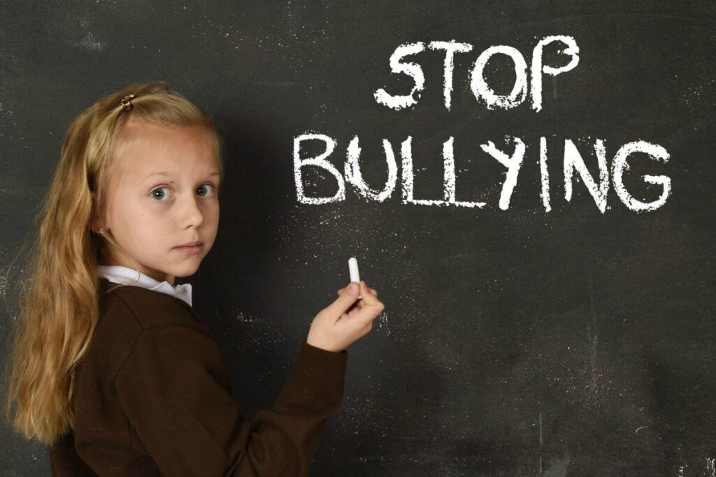 EDUCATIONHow to Avoid Being Bullied